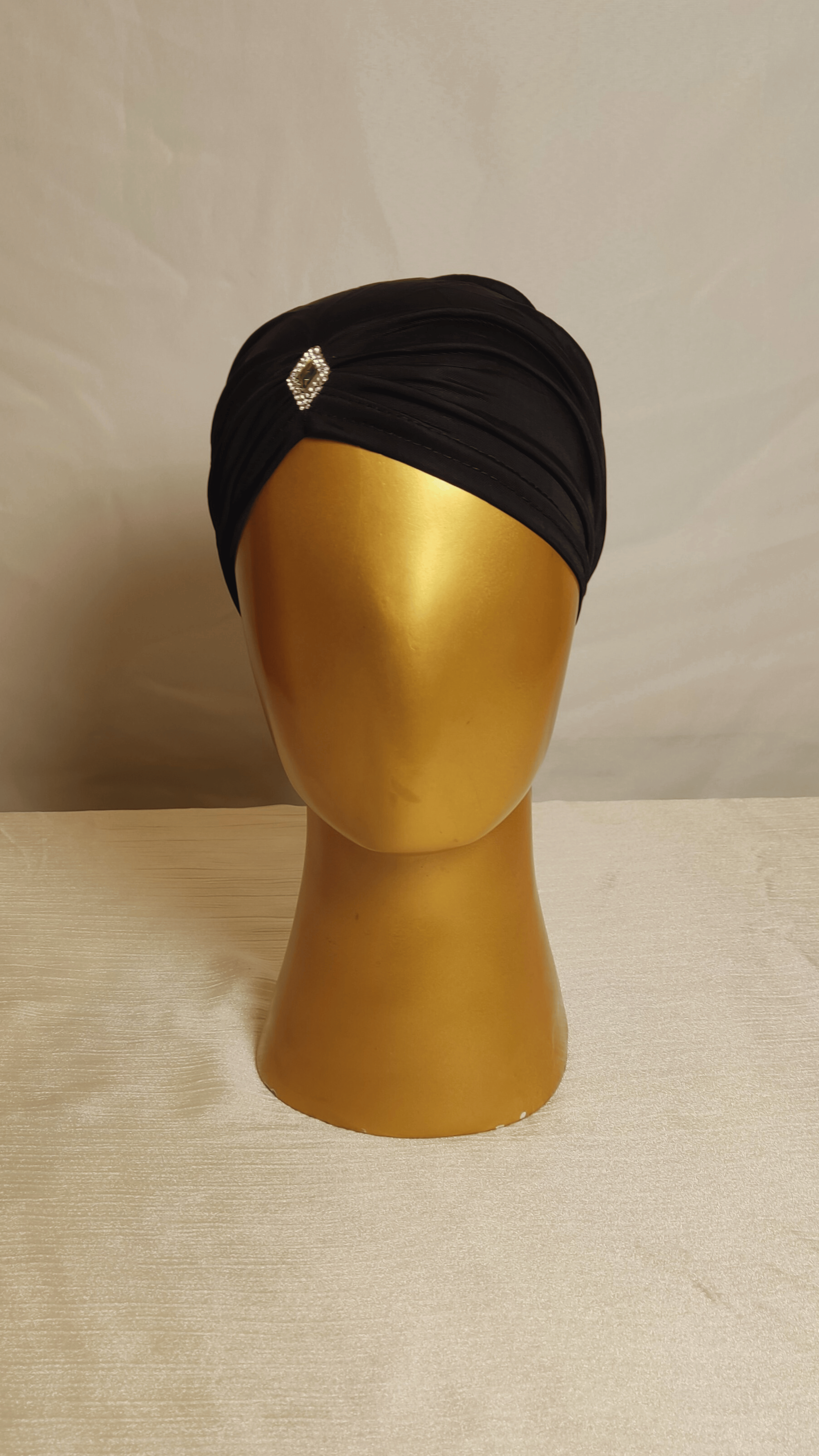 Side Parted Cap - Black