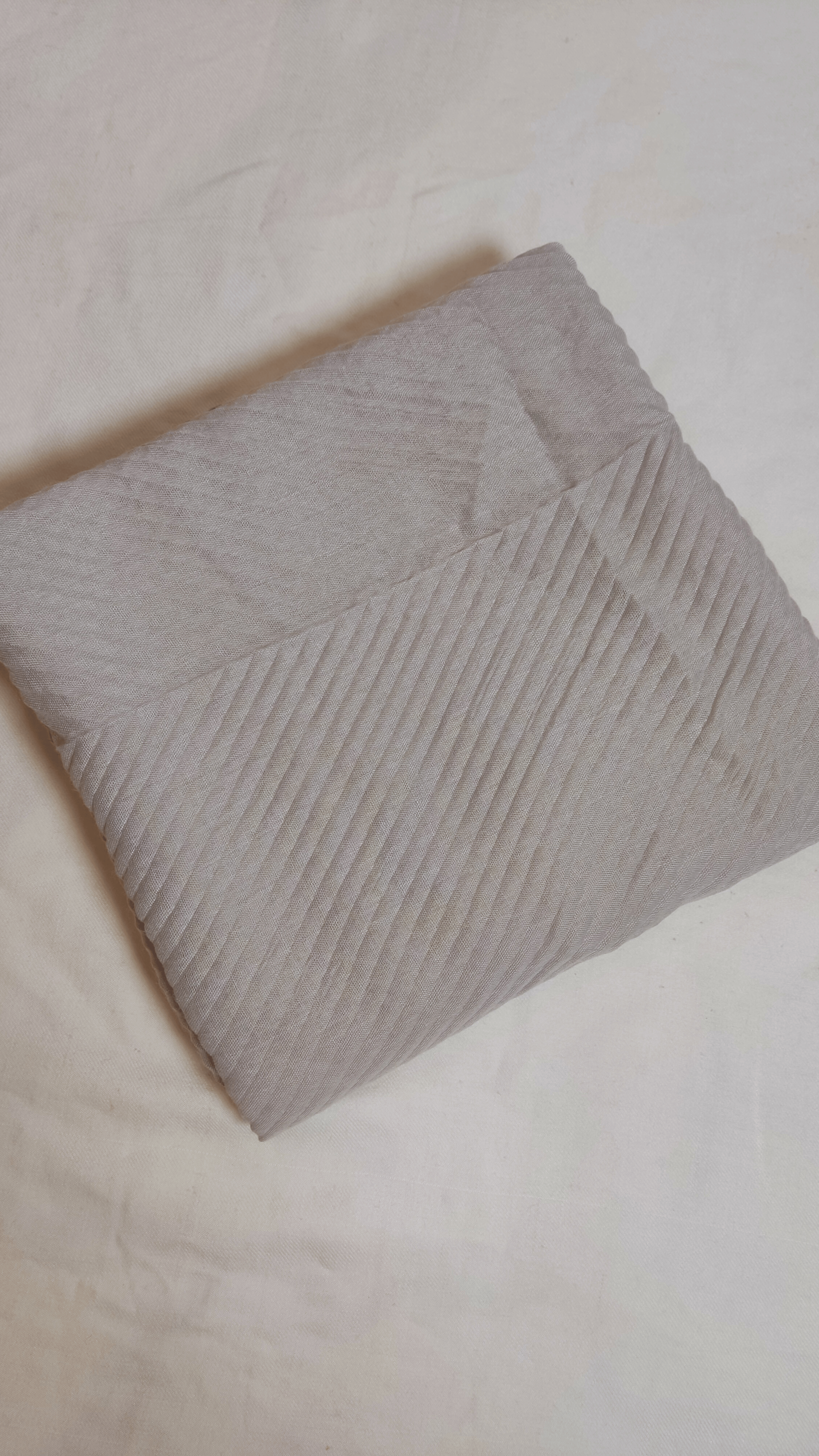 Crushed Lawn Hijabs - Dove Gray